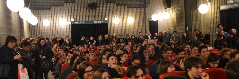 Docunder30: un edizione dalle emozioni forti. Chiusa con grande successo di pubblico la IX edizione di Docunder30: Fuorigioco di Vigore e Rizzo vince il “Concorso Doc” La malattia del desiderio di Brignone vince il “Concorso Passaggi”